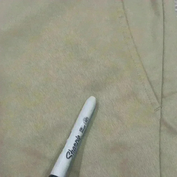 GREG NORMAN Golf Performance Shorts Mens Sz 38 Khaki Casual Dad Blokecore READ - Picture 2 of 14